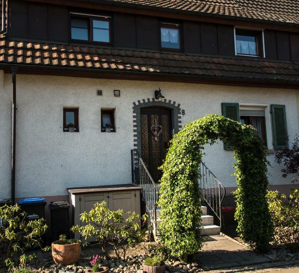 Ferienwohnung "Hirsch Huesli" Schopfheim Zewnętrze zdjęcie